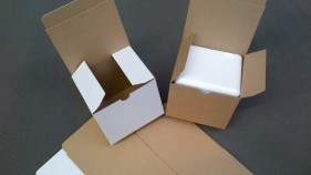 Polystyrene mug mailer outer box